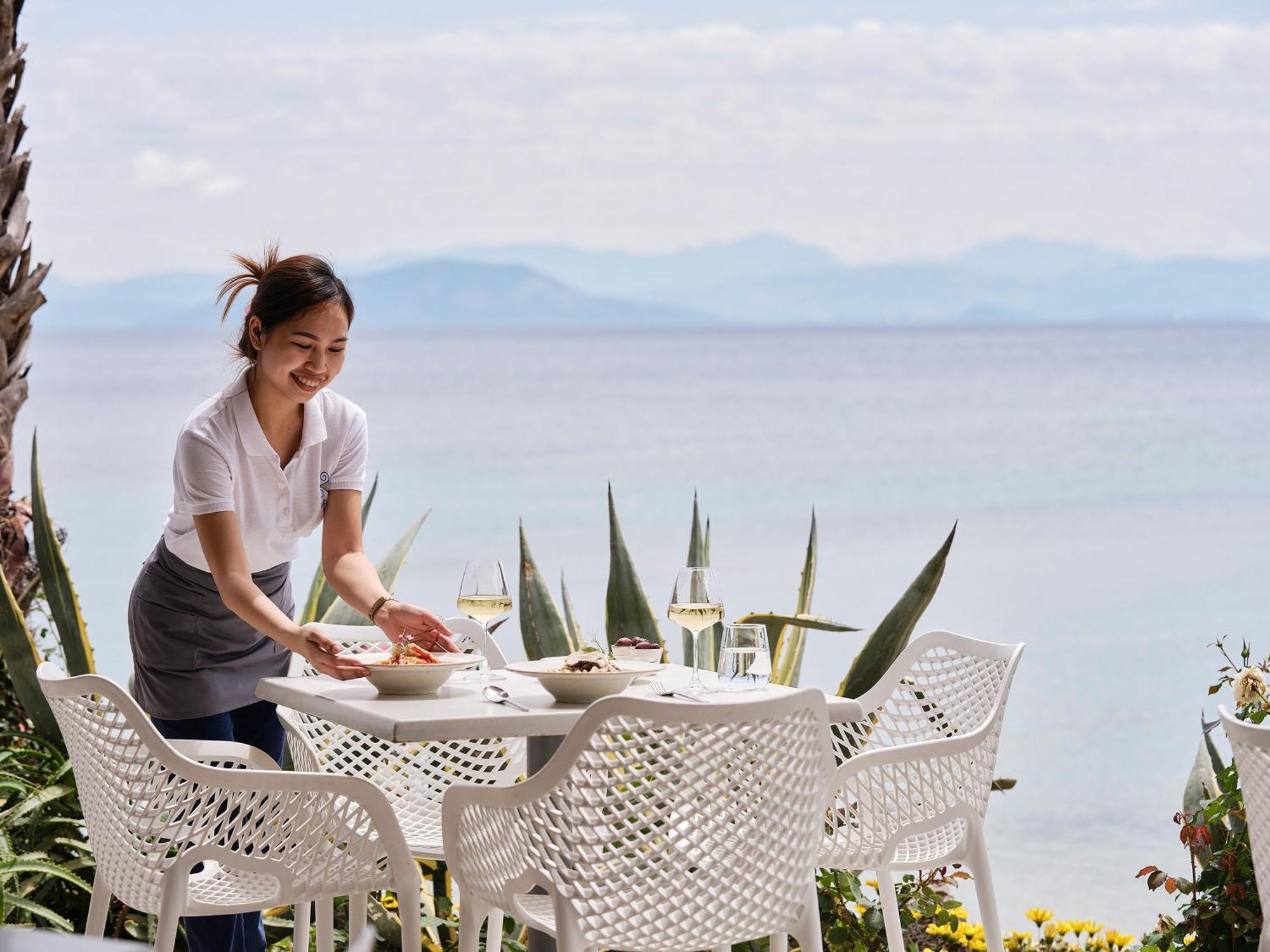 Aeolos Beach Resort Gastouri  Exterior foto